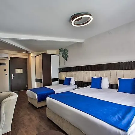 Kavala Hotel 4*